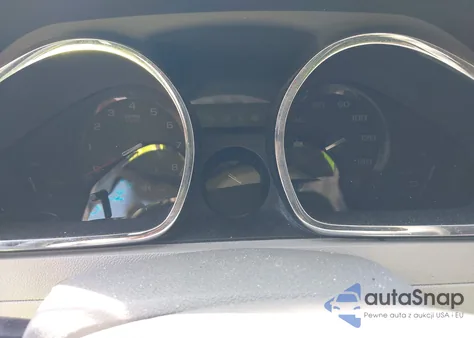 2009 Chevrolet Traverse Ls из США, поврежденный, VIN 1GNER13D49S179524